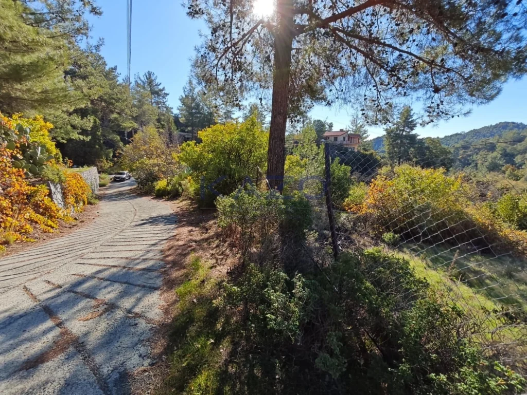 2,007m² Plot for Sale in Moniatis, Limassol District