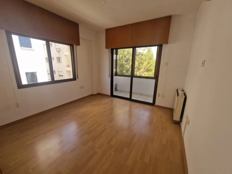 132m² Office for Rent in Limassol – Mesa Geitonia