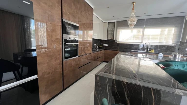 3 Bedroom House for Sale in Episkopi, Limassol District