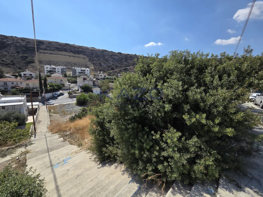643m² Plot for Sale in Limassol District