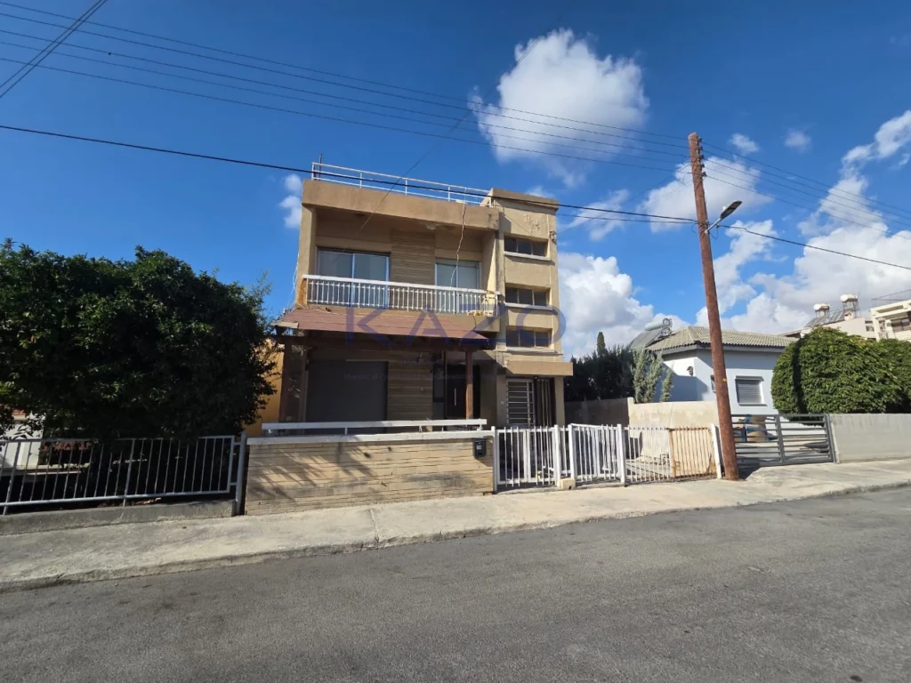 216m² Building for Sale in Limassol – Apostolos Andreas