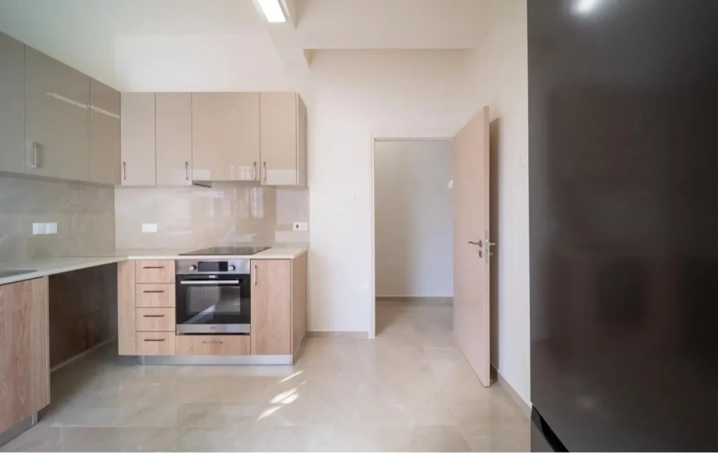 126m² Office for Rent in Limassol – Agia Zoni