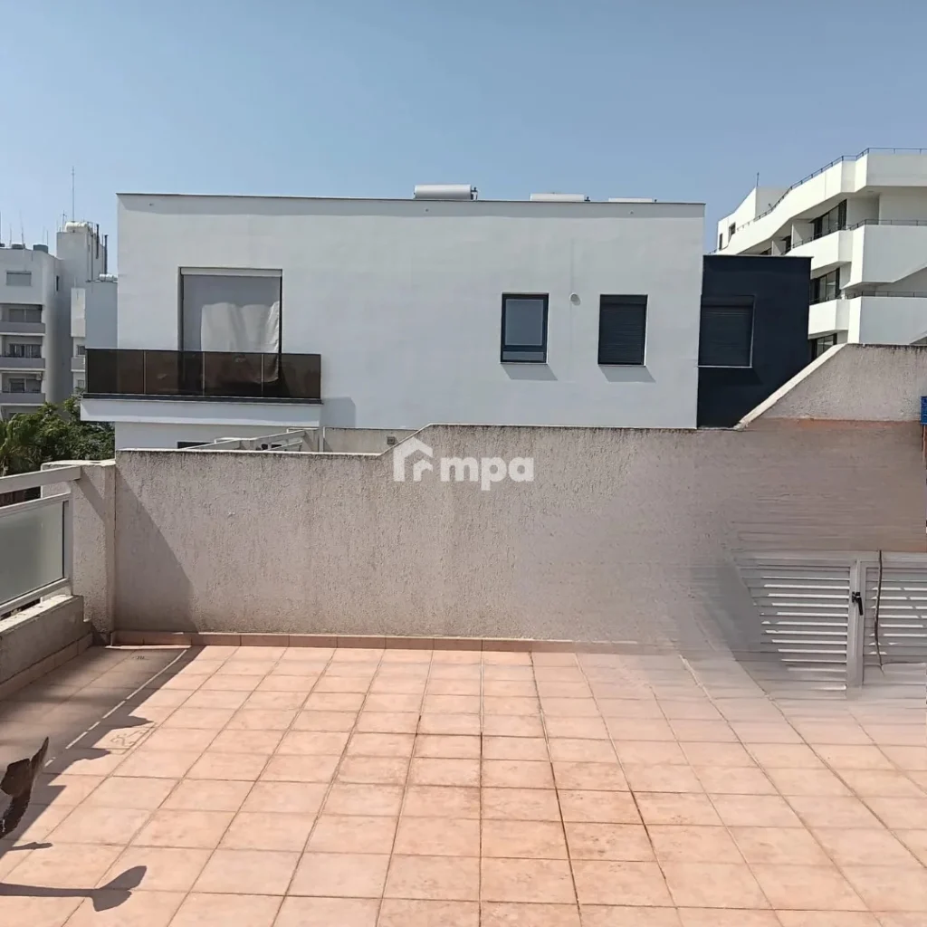 3 Bedroom Apartment for Sale in Strovolos, Nicosia District