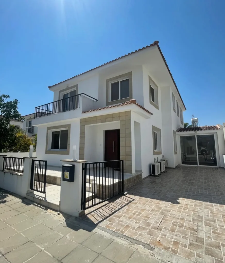 4 Bedroom House for Rent in Oroklini, Larnaca District