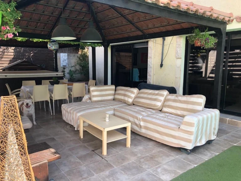 4 Bedroom House for Sale in Limassol – Agios Athanasios
