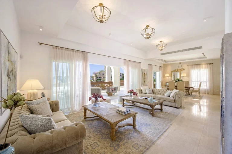 4 Bedroom House for Sale in Limassol – Marina