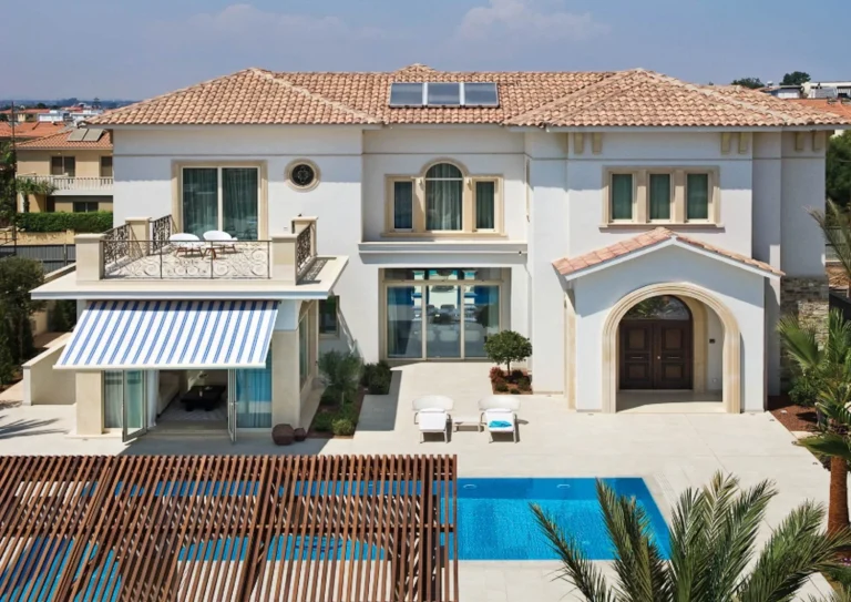 5 Bedroom House for Sale in Larnaca District