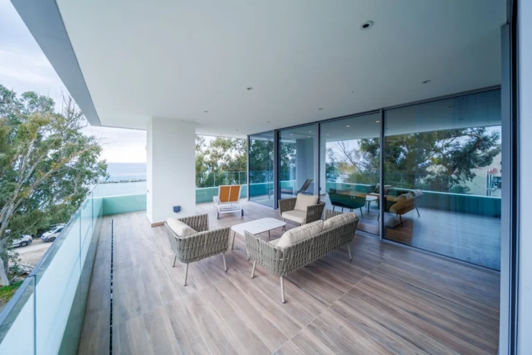 4 Bedroom Apartment for Sale in Agios Tychonas, Limassol District