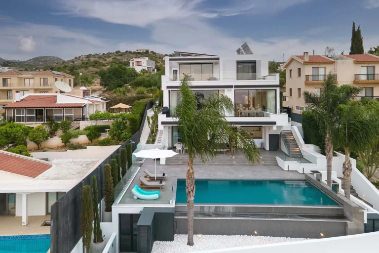 4 Bedroom House for Sale in Mesogi, Paphos District