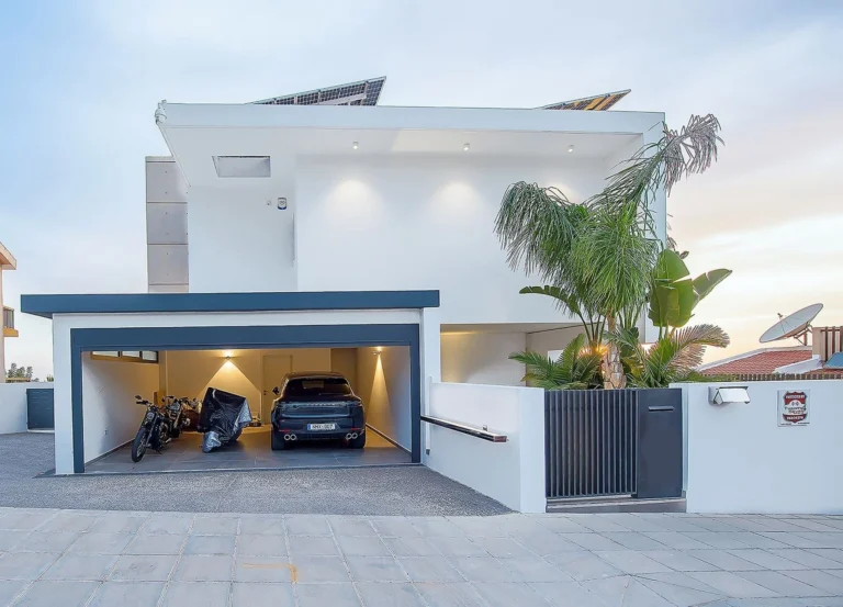 4 Bedroom House for Sale in Mesogi, Paphos District