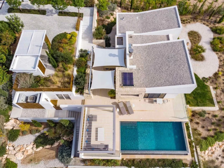 4 Bedroom House for Sale in Tsada, Paphos District