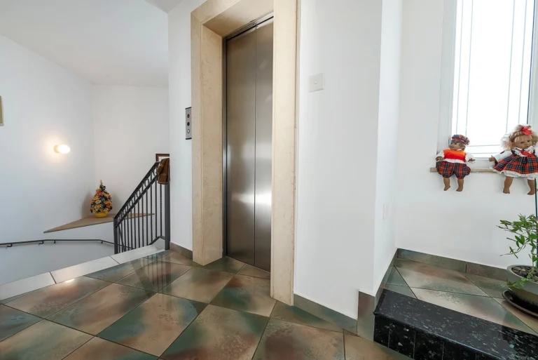 5 Bedroom House for Sale in Tala, Paphos District