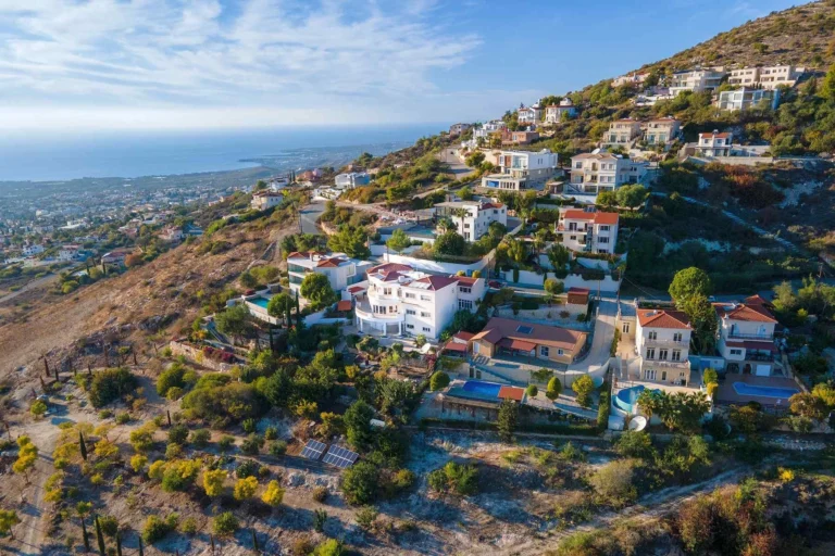 5 Bedroom House for Sale in Tala, Paphos District