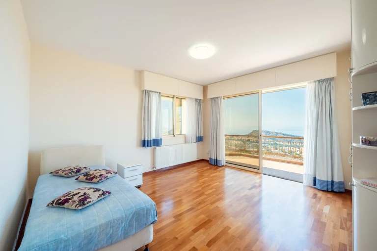 5 Bedroom House for Sale in Agios Tychonas, Limassol District