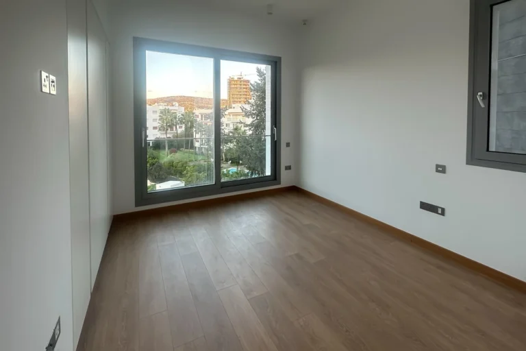 2 Bedroom Apartment for Sale in Germasogeia, Limassol District