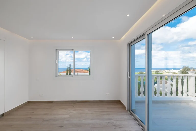 4 Bedroom House for Sale in Pegeia, Paphos District