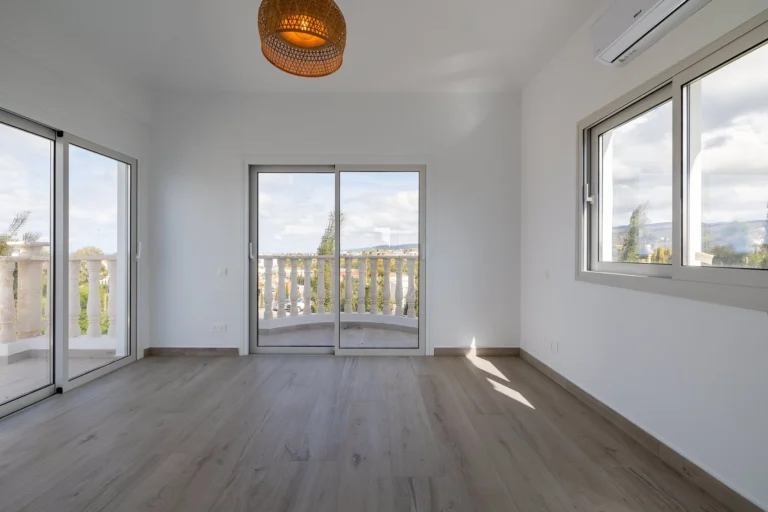 4 Bedroom House for Sale in Pegeia, Paphos District