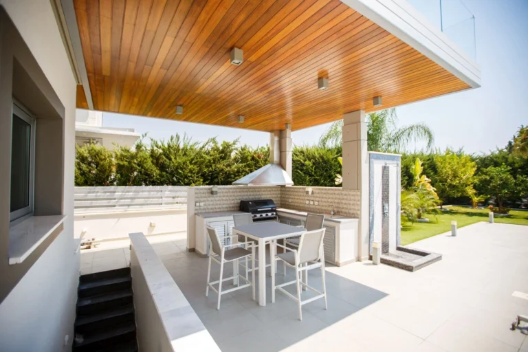 4 Bedroom House for Sale in Agios Tychonas, Limassol District