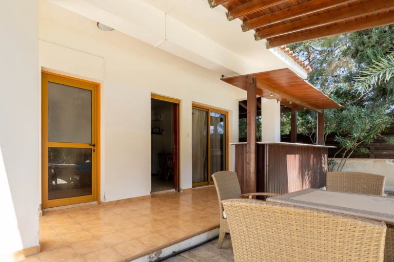 5 Bedroom House for Sale in Pyla, Larnaca District