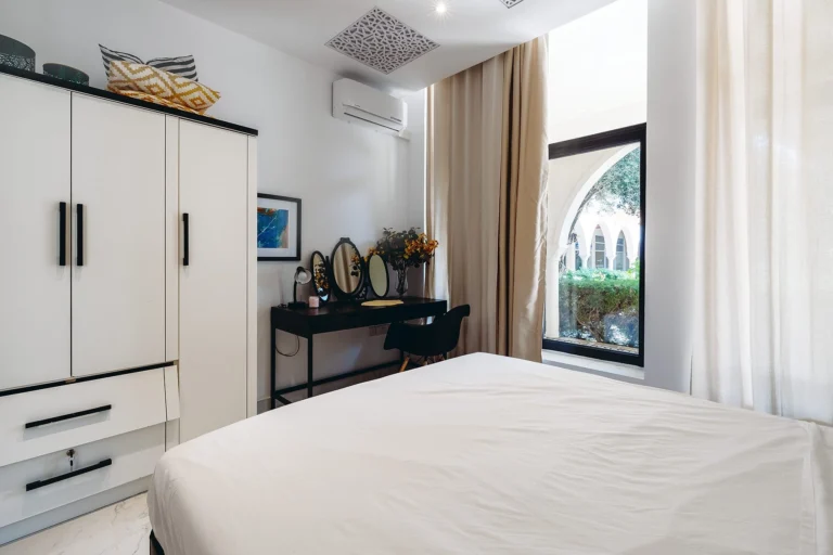 2 Bedroom Apartment for Sale in Kato Paphos