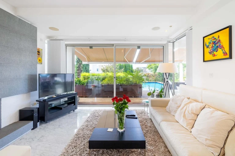 4 Bedroom House for Sale in Neo Chorio Pafou, Paphos District