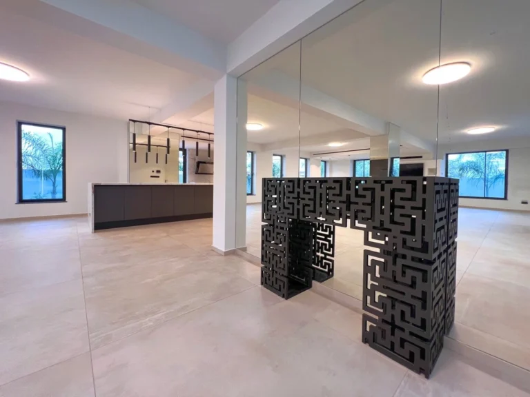 6+ Bedroom House for Sale in Latsia, Nicosia District