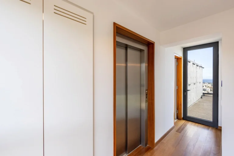 4 Bedroom House for Sale in Limassol – Mesa Geitonia