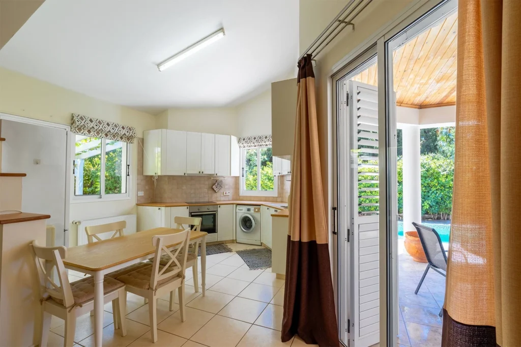 3 Bedroom House for Sale in Pegeia, Paphos District