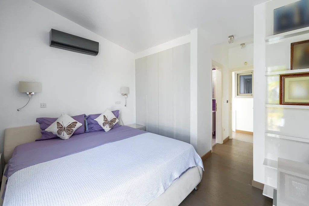 3 Bedroom House for Sale in Neo Chorio Pafou, Paphos District
