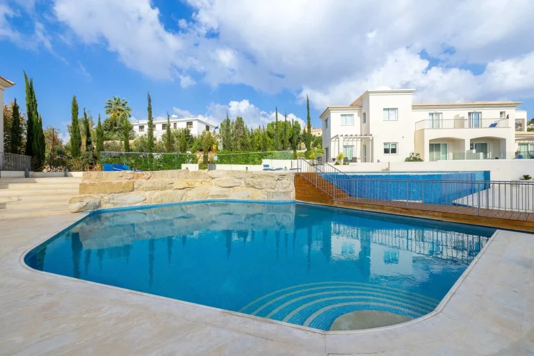 3 Bedroom Apartment for Sale in Tala, Paphos District