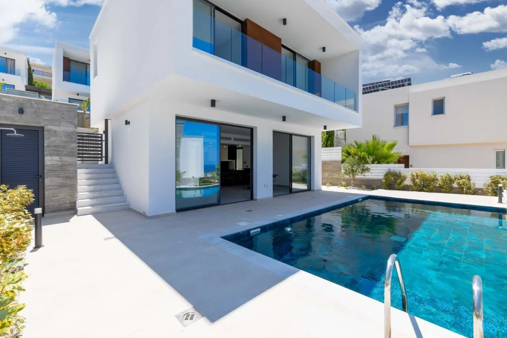 3 Bedroom House for Sale in Chlorakas, Paphos District