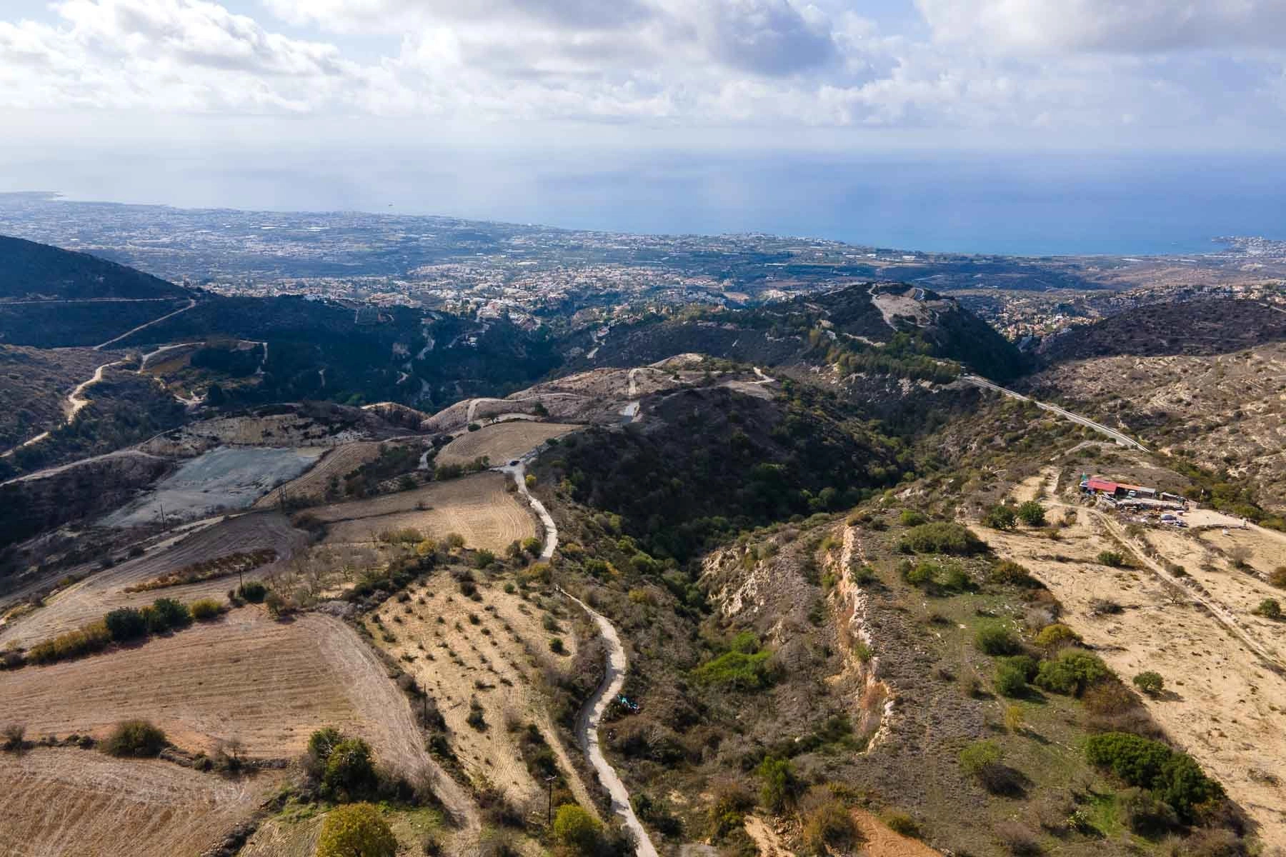 4,014m² Plot for Sale in Koili, Paphos District