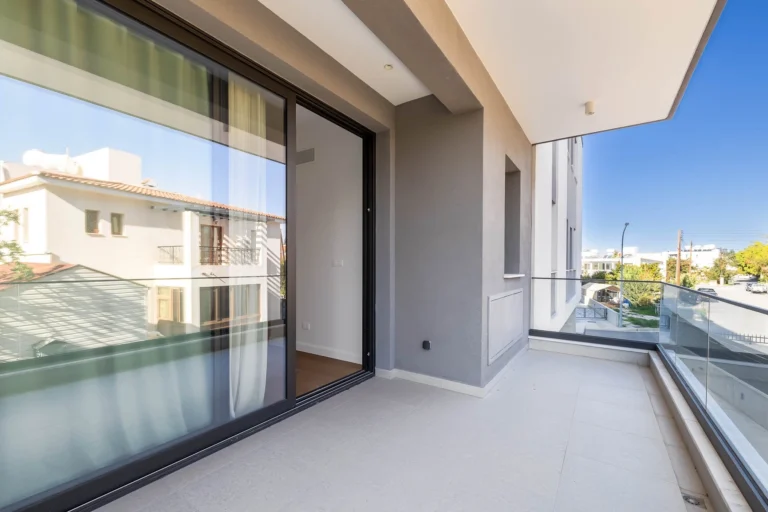 1 Bedroom Apartment for Sale in Tombs Of the Kings, Paphos District