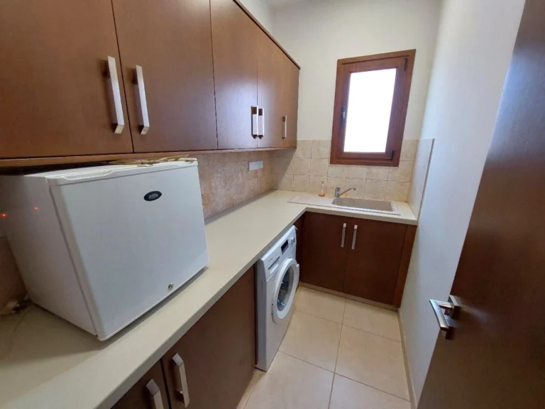 4 Bedroom House for Sale in Palodeia, Limassol District