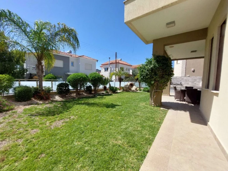 4 Bedroom House for Sale in Palodeia, Limassol District