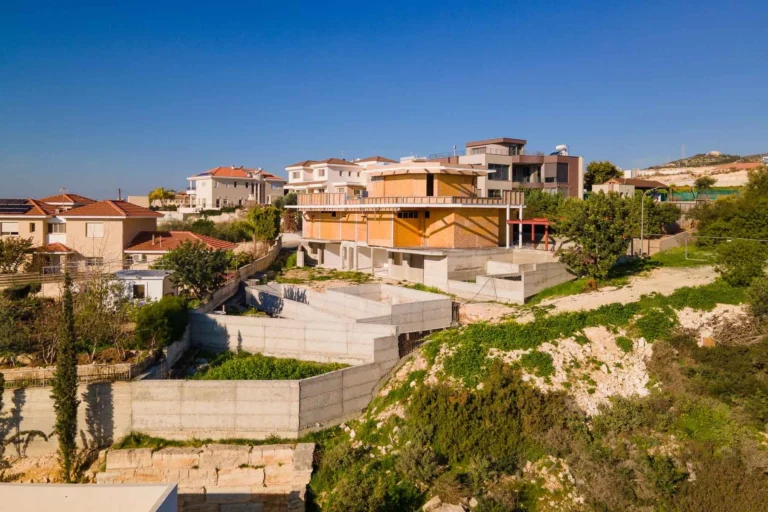 6+ Bedroom House for Sale in Germasogeia, Limassol District