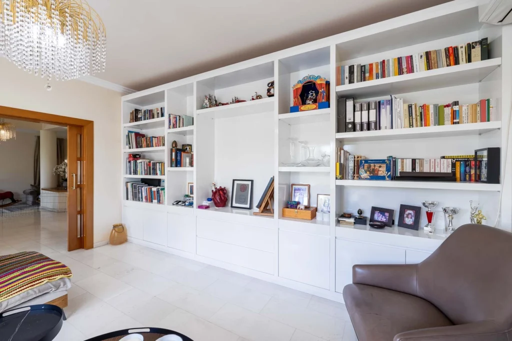 6+ Bedroom House for Sale in Limassol – Kapsalos