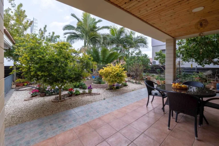 5 Bedroom House for Sale in Limassol – Agia Fyla