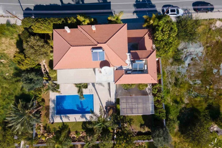 5 Bedroom House for Sale in Germasogeia, Limassol District