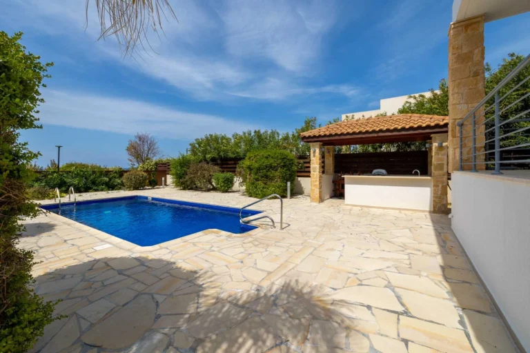 4 Bedroom House for Sale in Kissonerga, Paphos District