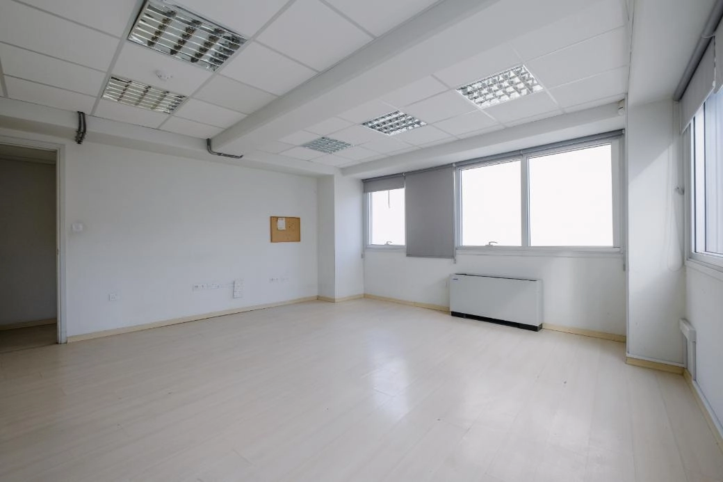 Office for Sale in Nicosia – Trypiotis