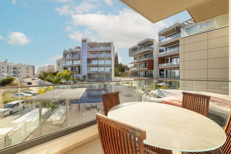 2 Bedroom Apartment for Sale in Agios Tychonas, Limassol District