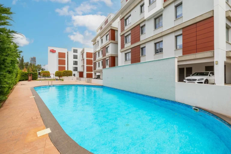 4 Bedroom Apartment for Sale in Agios Tychonas, Limassol District
