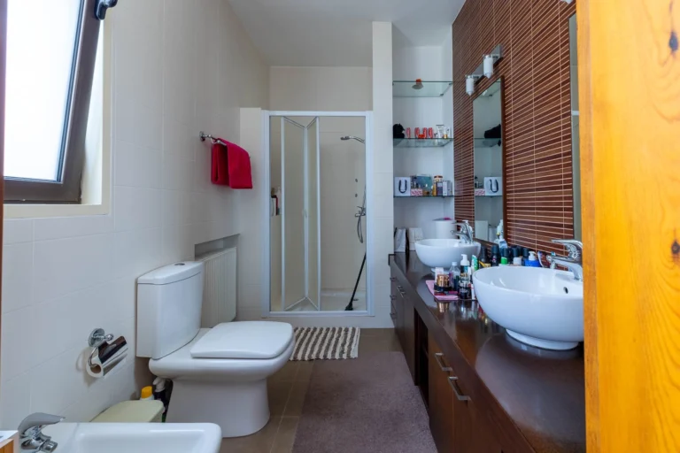 4 Bedroom House for Sale in Agios Nikolaos, Larnaca District