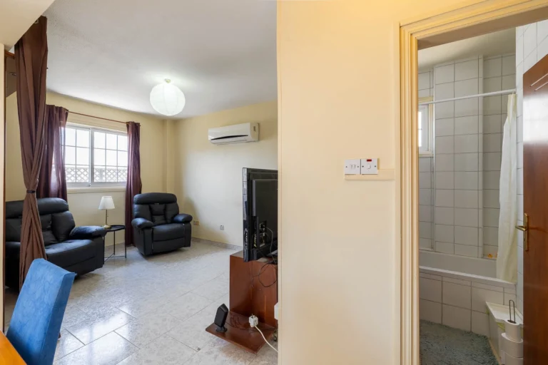 4 Bedroom Apartment for Sale in Larnaca District