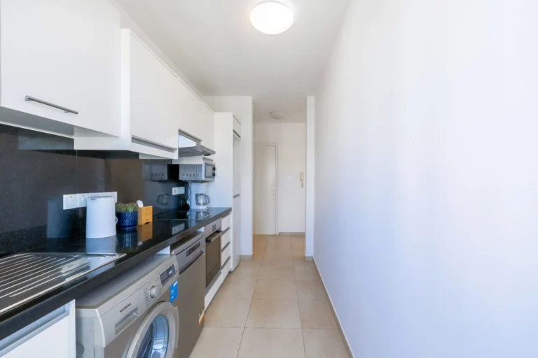 2 Bedroom Apartment for Sale in Paphos – Universal