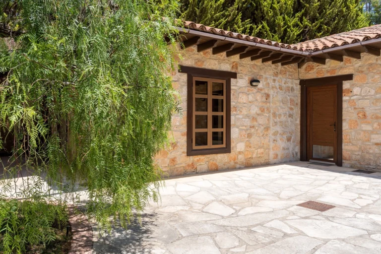 6+ Bedroom House for Sale in Souni, Limassol District