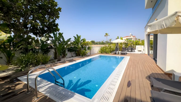 Cheap Houses and Villas for Sale Famagusta up to 1000000 euro