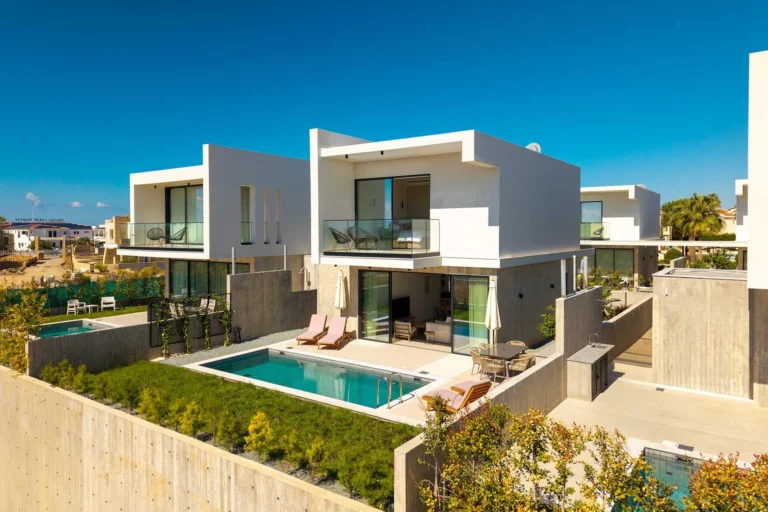 2 Bedroom House for Sale in Paphos – Agios Theodoros