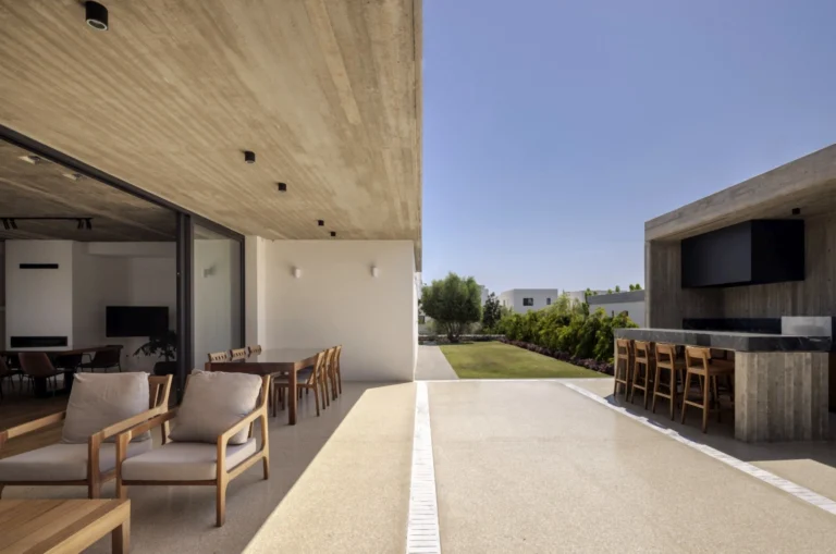 4 Bedroom House for Sale in Geroskipou, Paphos District